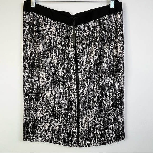2/$30 Vince Camuto Asymmetrical Colorblock Skirt – Black/White – Size XL – GUC - Picture 3 of 8